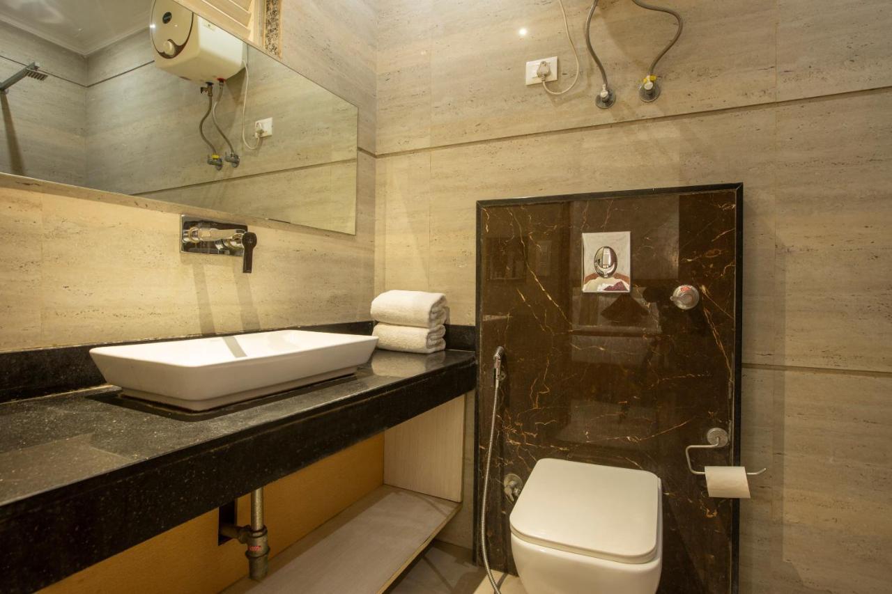 Hotel Arch Suites - Near Aerocity 新德里 外观 照片