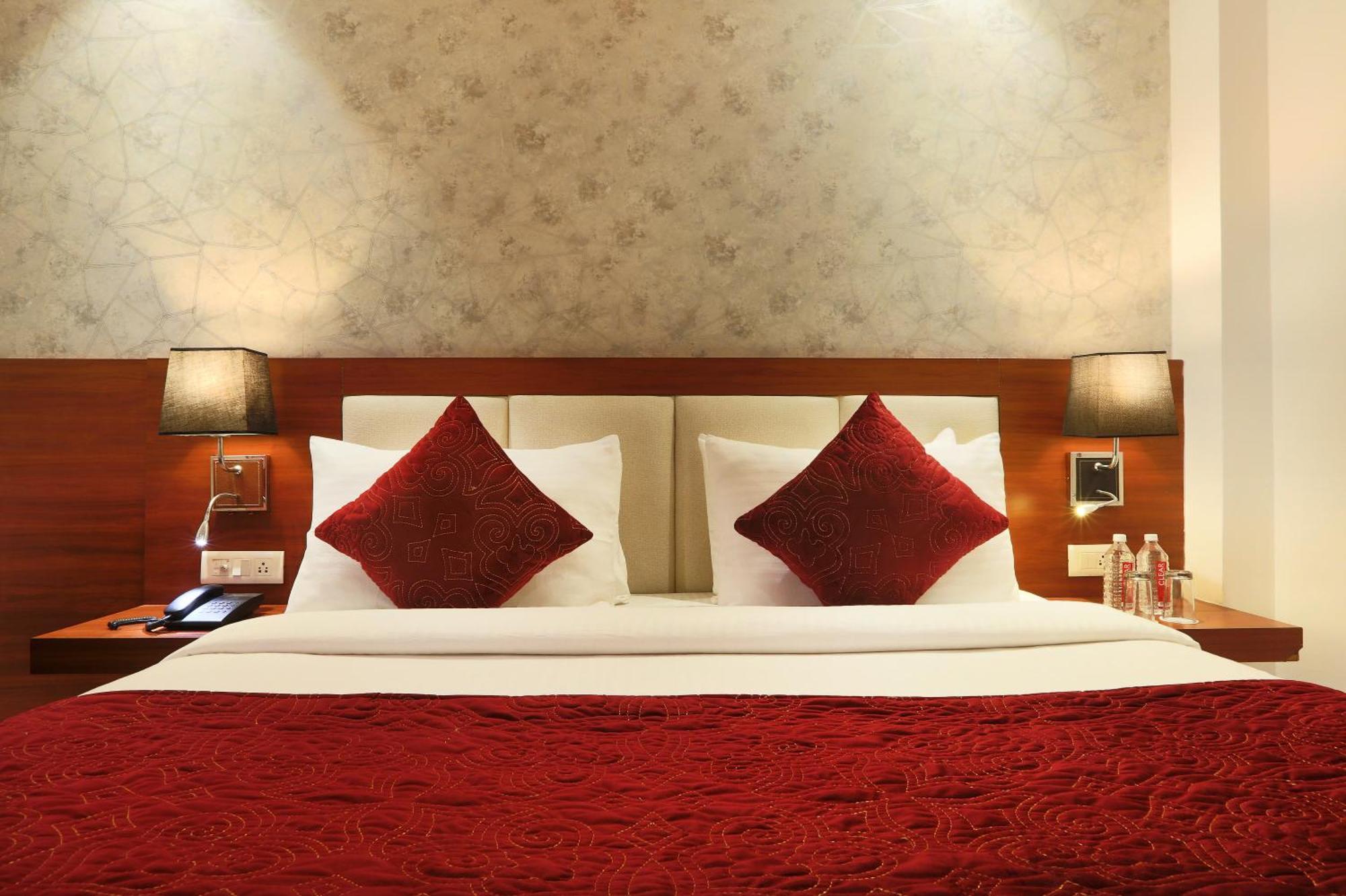 Hotel Arch Suites - Near Aerocity 新德里 外观 照片