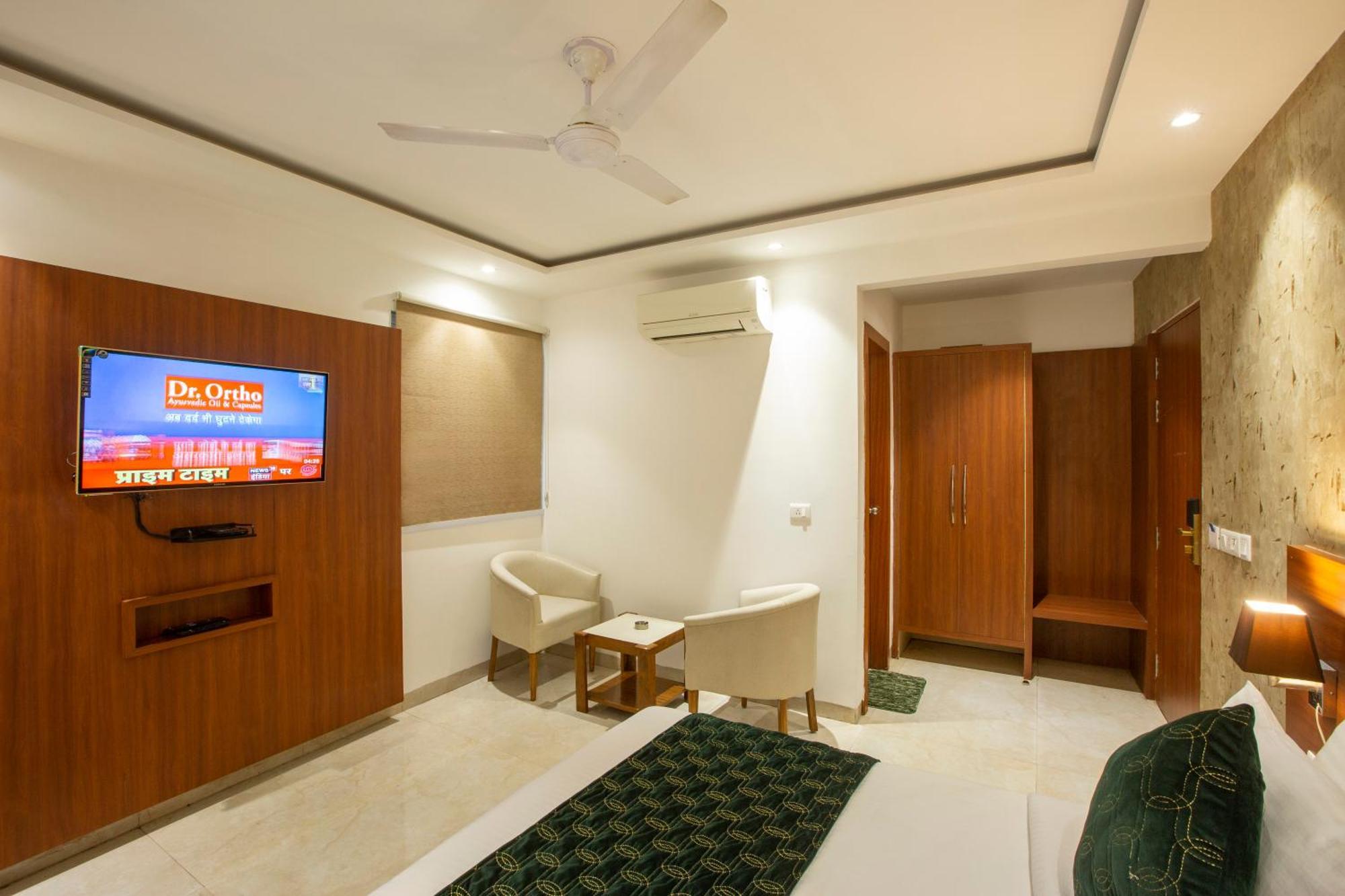Hotel Arch Suites - Near Aerocity 新德里 外观 照片