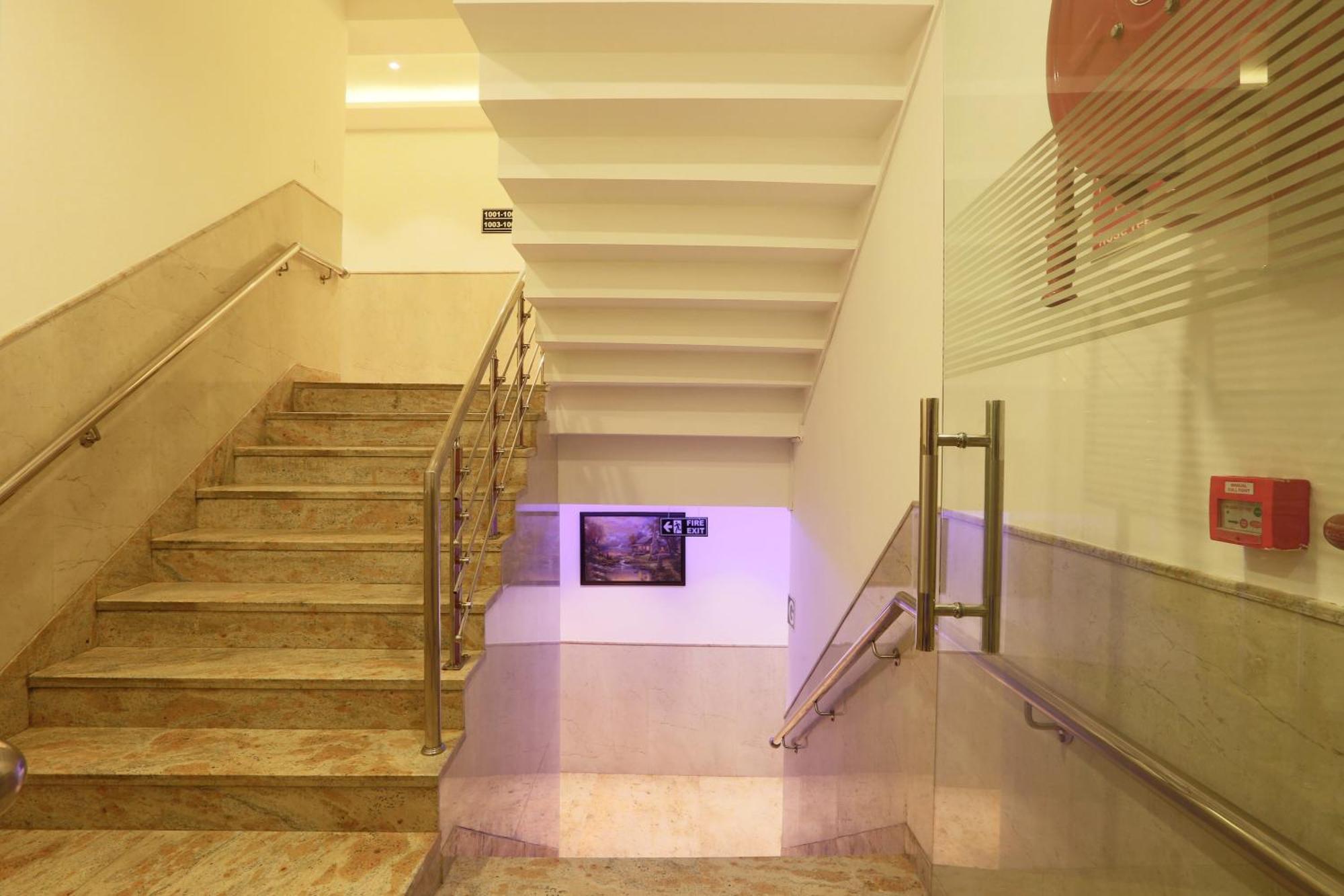 Hotel Arch Suites - Near Aerocity 新德里 外观 照片